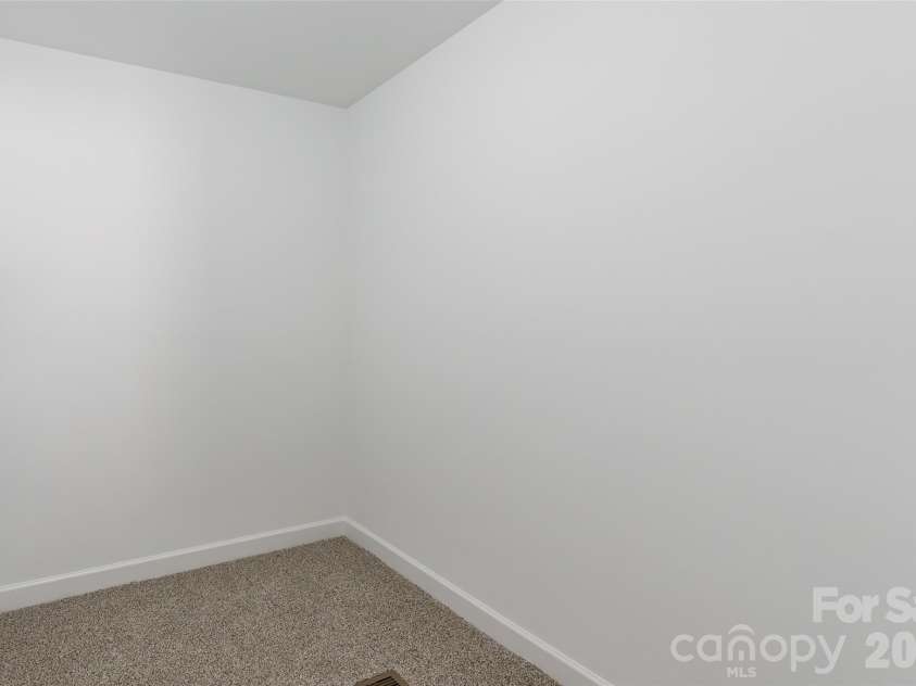 1630 Riddle Road, Clover, SC 29710.  MLS# CAR4388573, YatesRealty ID 26952. 