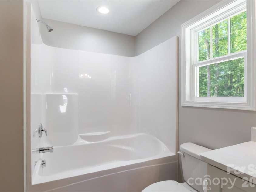 1630 Riddle Road, Clover, SC 29710.  MLS# CAR4388573, YatesRealty ID 26952. 