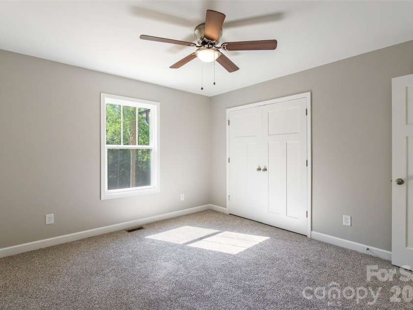 1630 Riddle Road, Clover, SC 29710.  MLS# CAR4388573, YatesRealty ID 26952. 