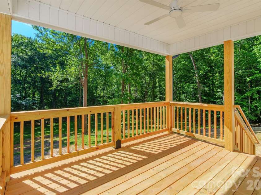 1630 Riddle Road, Clover, SC 29710.  MLS# CAR4388573, YatesRealty ID 26952. 