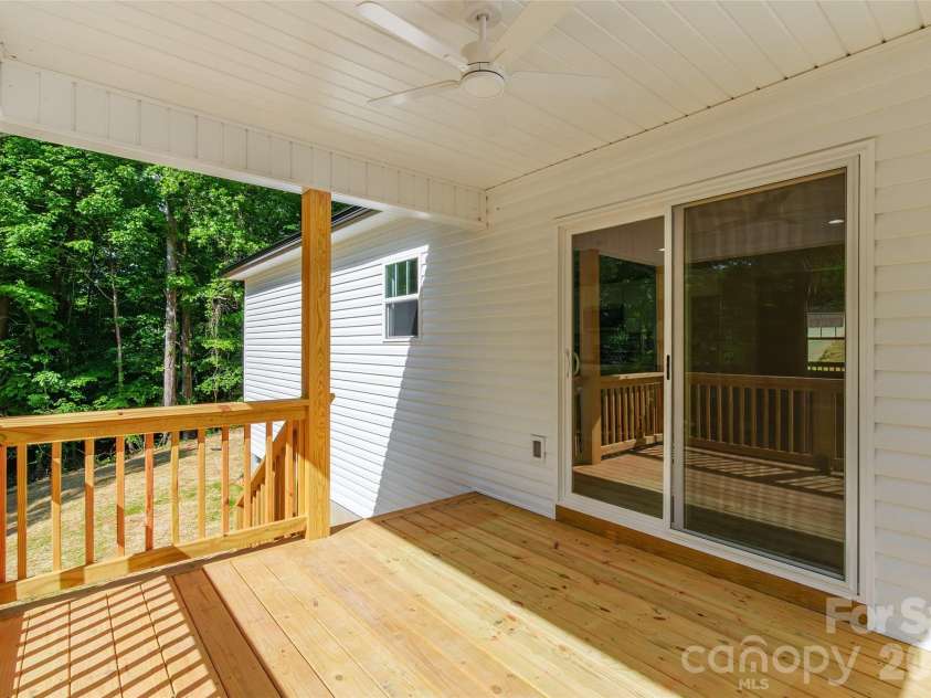 1630 Riddle Road, Clover, SC 29710.  MLS# CAR4388573, YatesRealty ID 26952. 