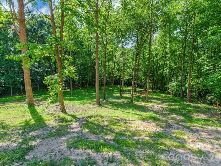 1630 Riddle Road, Clover, SC 29710.  MLS# CAR4388573, YatesRealty ID 26952. 