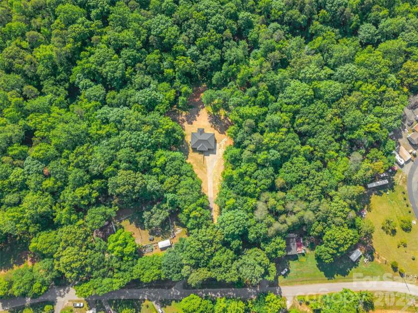 1630 Riddle Road, Clover, SC 29710.  MLS# CAR4388573, YatesRealty ID 26952. 