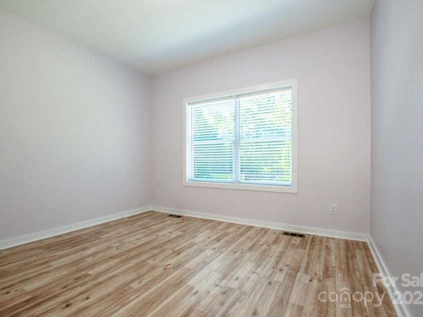 7039 Executive Circle, Denver, NC 28037.  MLS# CAR4275891, YatesRealty ID 26953. Secondary bedroom #2