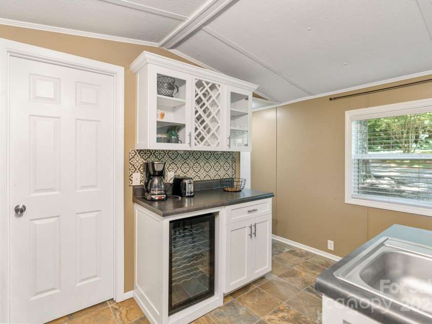 3539 Tee Street, Sherrills Ford, NC 28673.  MLS# CAR4282300, YatesRealty ID 26954. 