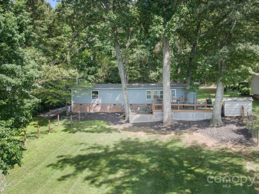 3539 Tee Street, Sherrills Ford, NC 28673.  MLS# CAR4282300, YatesRealty ID 26954. 