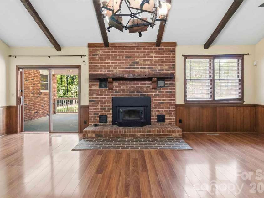 447 Partridge Place, York, SC 29745.  MLS# CAR4378725, YatesRealty ID 26954. 