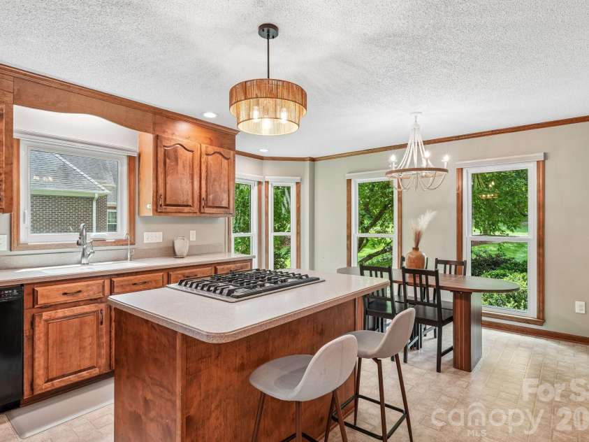 2349 Maria Lynn Court, Gastonia, NC 28056.  MLS# CAR4381762, YatesRealty ID 26955. 