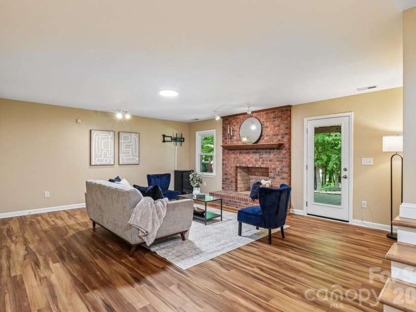 2349 Maria Lynn Court, Gastonia, NC 28056.  MLS# CAR4381762, YatesRealty ID 26955. 