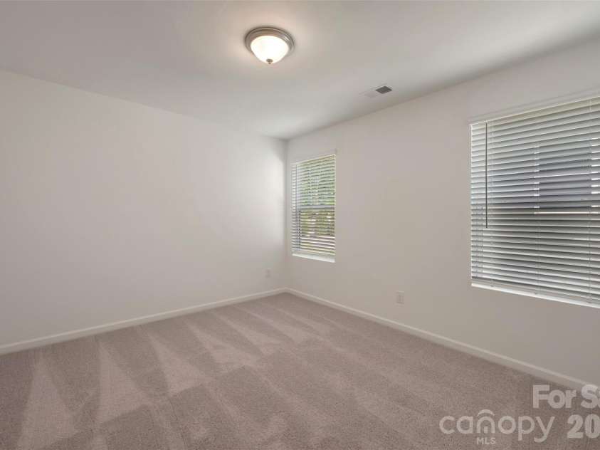 1727 Boulder Ridge Drive, Gastonia, NC 28052.  MLS# CAR4347089, YatesRealty ID 26958. Second floor bedroom