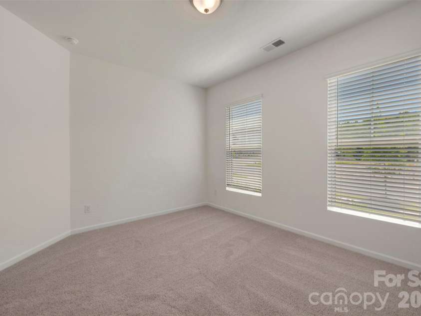 1727 Boulder Ridge Drive, Gastonia, NC 28052.  MLS# CAR4347089, YatesRealty ID 26958. Secondary bedroom