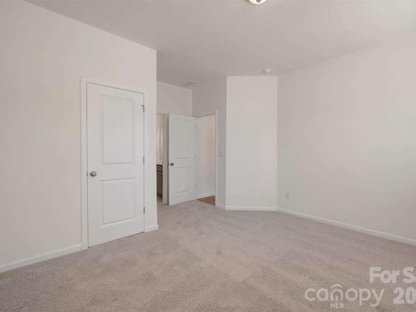 1727 Boulder Ridge Drive, Gastonia, NC 28052.  MLS# CAR4347089, YatesRealty ID 26958. Secondary Bedroom