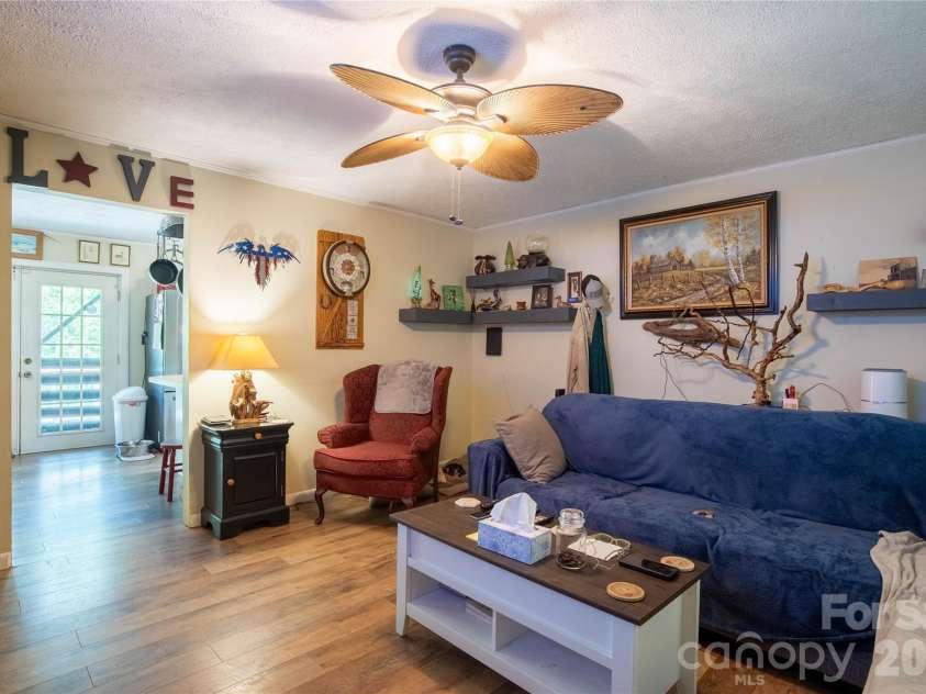 47 Johnson Drive, Marion, NC 28752.  MLS# CAR4386207, YatesRealty ID 26959. 
