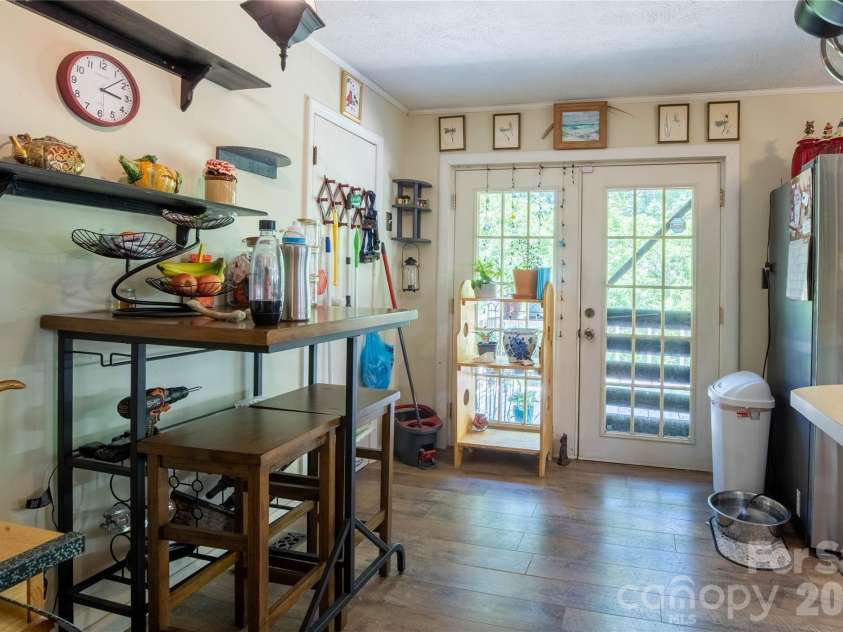 47 Johnson Drive, Marion, NC 28752.  MLS# CAR4386207, YatesRealty ID 26959. 