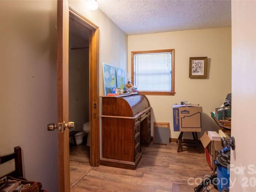 47 Johnson Drive, Marion, NC 28752.  MLS# CAR4386207, YatesRealty ID 26959. 