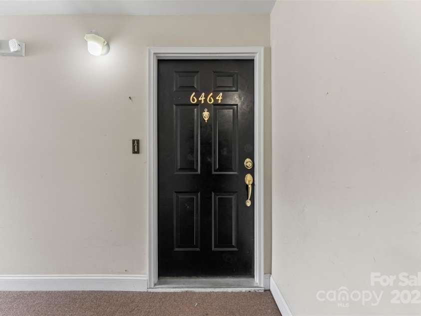 6464 Park Pond Drive, Charlotte, NC 28262.  MLS# CAR4222137, YatesRealty ID 2696. 