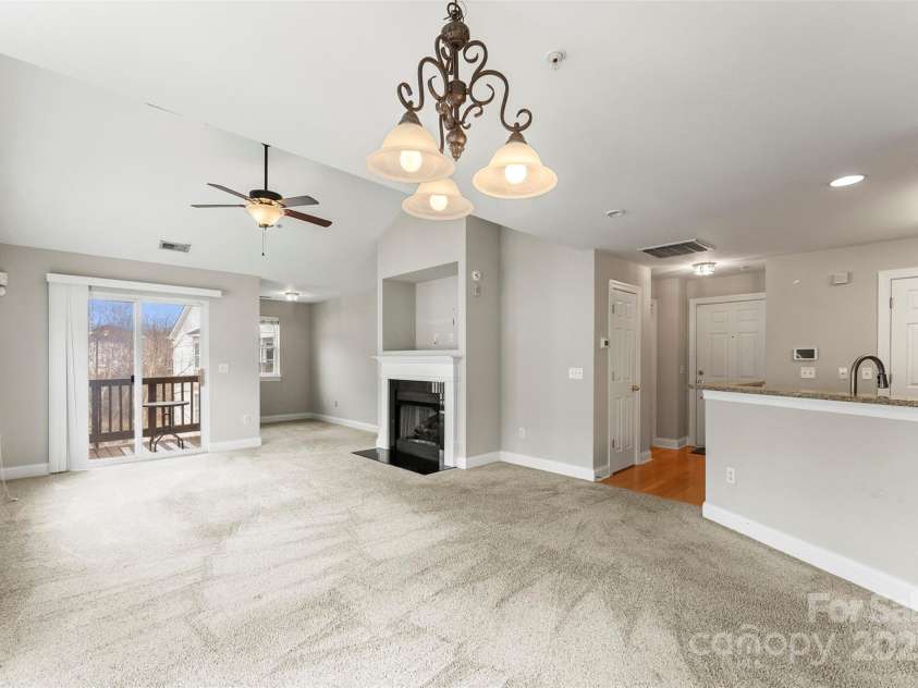 6464 Park Pond Drive, Charlotte, NC 28262.  MLS# CAR4222137, YatesRealty ID 2696. 