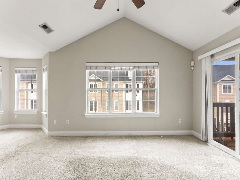 6464 Park Pond Drive, Charlotte, NC 28262.  MLS# CAR4222137, YatesRealty ID 2696. 