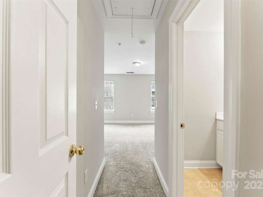 6464 Park Pond Drive, Charlotte, NC 28262.  MLS# CAR4222137, YatesRealty ID 2696. 