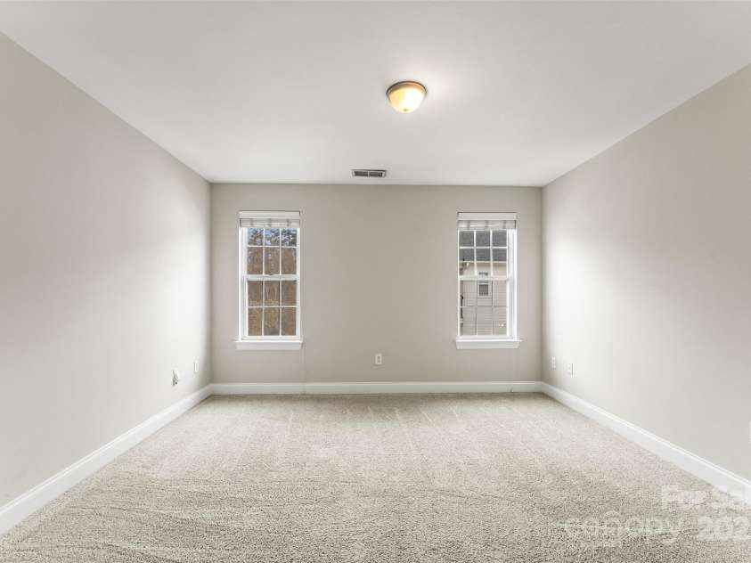 6464 Park Pond Drive, Charlotte, NC 28262.  MLS# CAR4222137, YatesRealty ID 2696. 