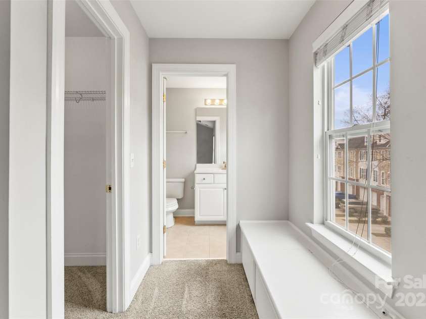 6464 Park Pond Drive, Charlotte, NC 28262.  MLS# CAR4222137, YatesRealty ID 2696. 