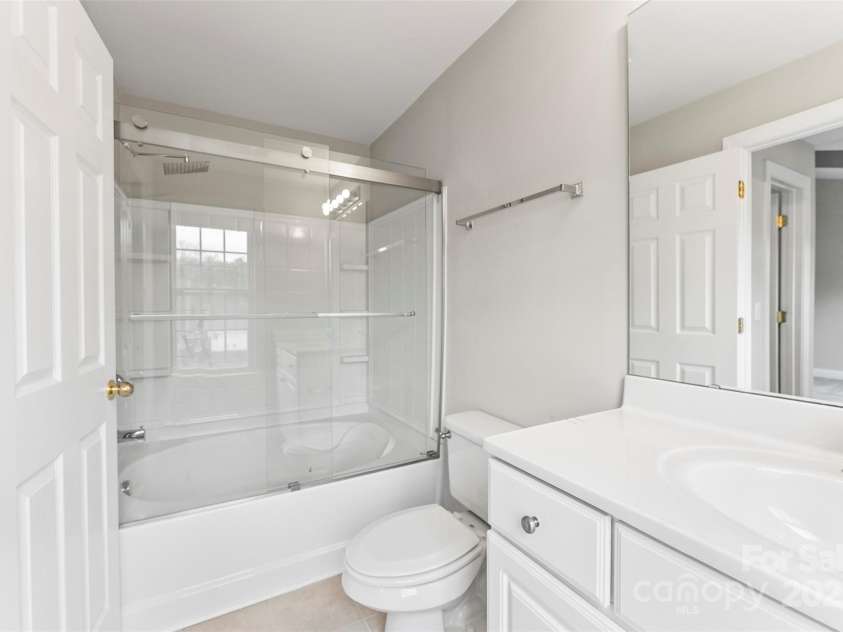 6464 Park Pond Drive, Charlotte, NC 28262.  MLS# CAR4222137, YatesRealty ID 2696. 