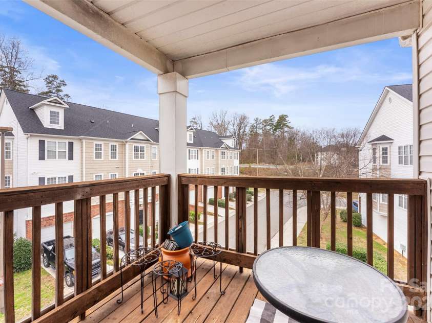 6464 Park Pond Drive, Charlotte, NC 28262.  MLS# CAR4222137, YatesRealty ID 2696. 