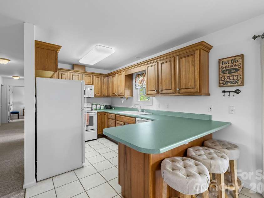 533 Lemons Branch Road, Bryson City, NC 28713.  MLS# CAR4385396, YatesRealty ID 26961. 