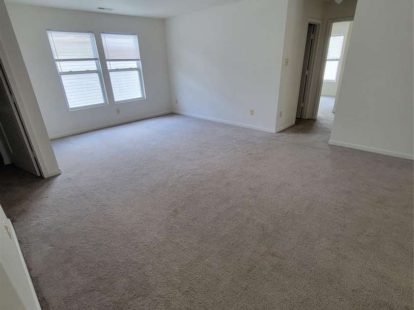 806 Sinclair Drive, Monroe, NC 28112.  MLS# CAR4386272, YatesRealty ID 26962. 