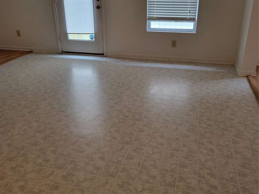 806 Sinclair Drive, Monroe, NC 28112.  MLS# CAR4386272, YatesRealty ID 26962. 