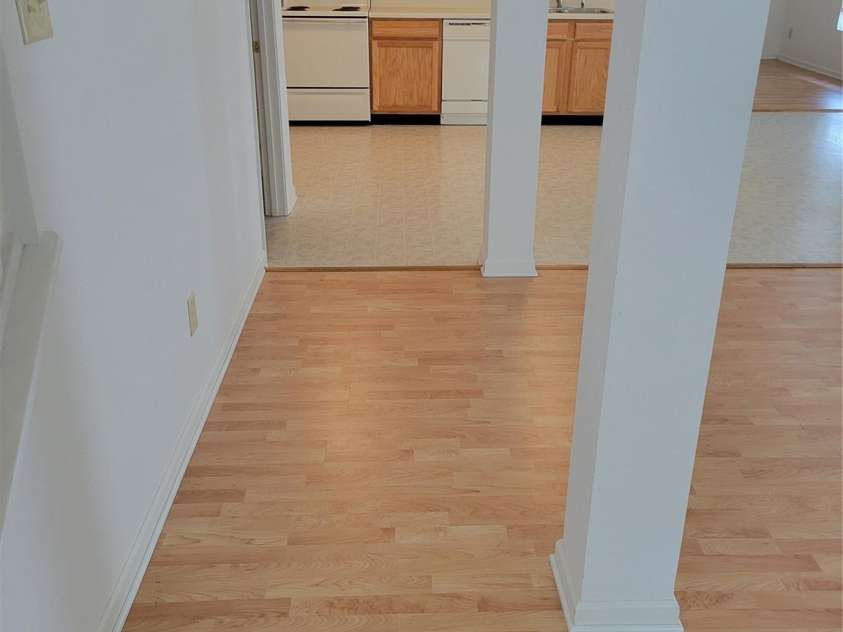 806 Sinclair Drive, Monroe, NC 28112.  MLS# CAR4386272, YatesRealty ID 26962. 