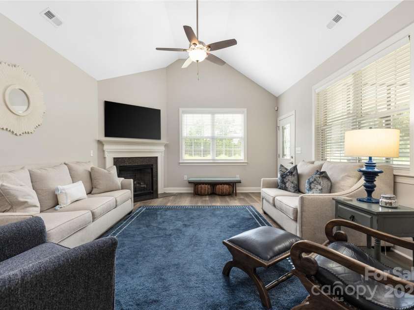 8111 Rainier Drive, Denver, NC 28037.  MLS# CAR4282898, YatesRealty ID 26962. 