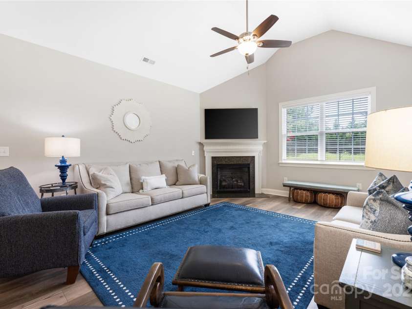 8111 Rainier Drive, Denver, NC 28037.  MLS# CAR4282898, YatesRealty ID 26962. 