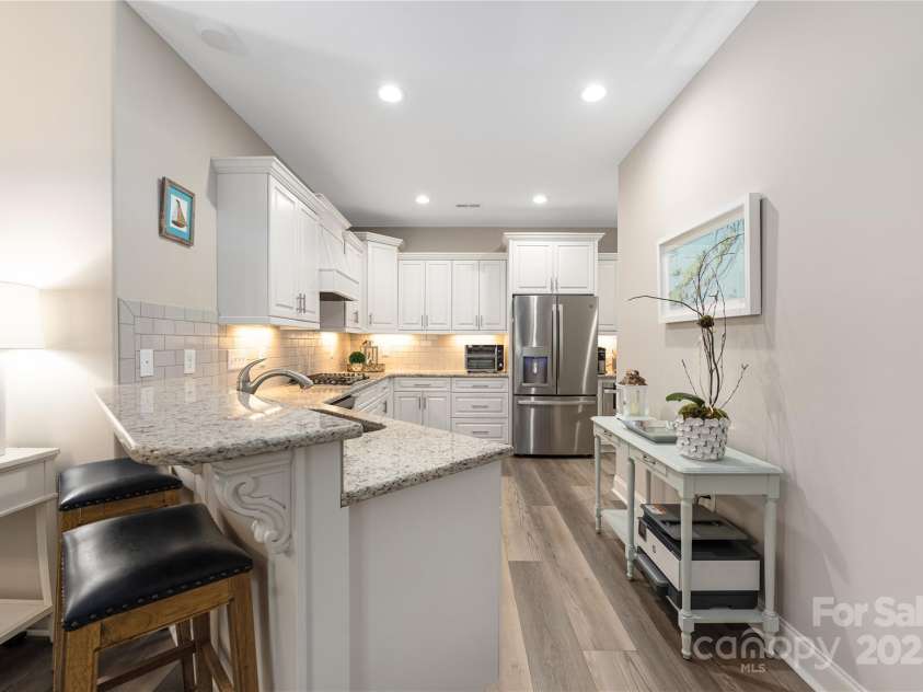 8111 Rainier Drive, Denver, NC 28037.  MLS# CAR4282898, YatesRealty ID 26962. 