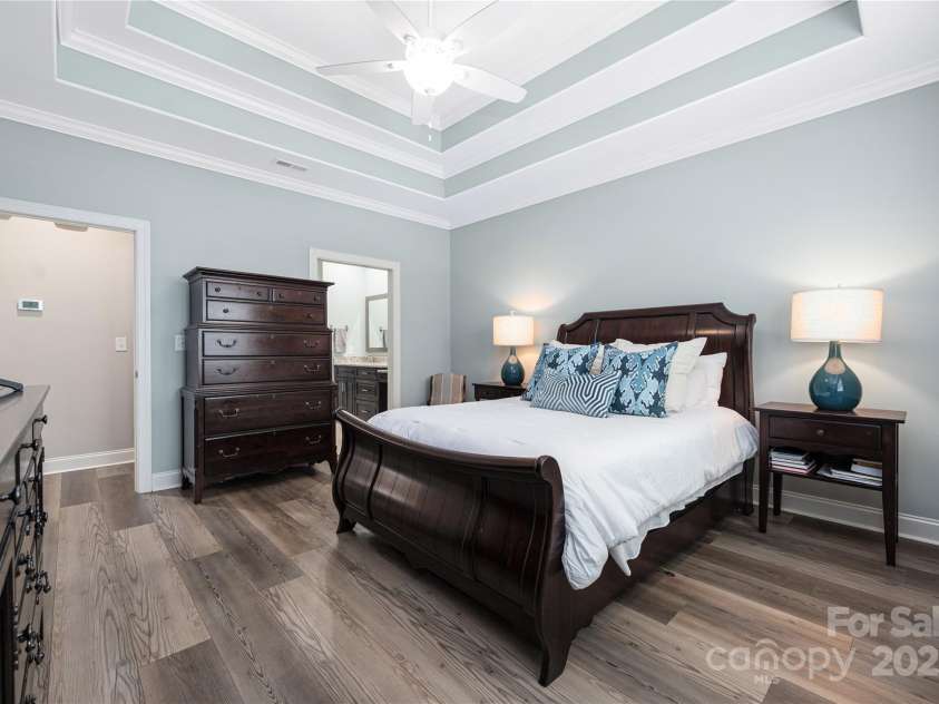 8111 Rainier Drive, Denver, NC 28037.  MLS# CAR4282898, YatesRealty ID 26962. 