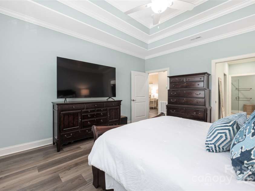 8111 Rainier Drive, Denver, NC 28037.  MLS# CAR4282898, YatesRealty ID 26962. 