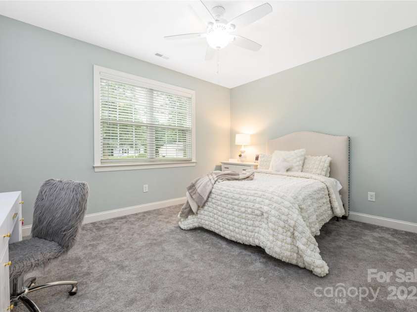 8111 Rainier Drive, Denver, NC 28037.  MLS# CAR4282898, YatesRealty ID 26962. 