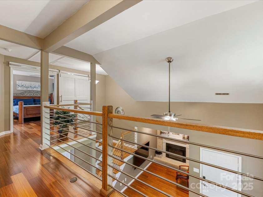 9237 Vicksburg Park Court, Charlotte, NC 28210.  MLS# CAR4278969, YatesRealty ID 26963. 