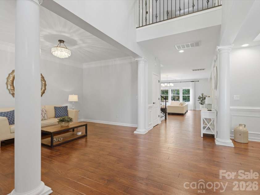 5017 Hedgebrook Lane, Waxhaw, NC 28173.  MLS# CAR4383451, YatesRealty ID 26964. 