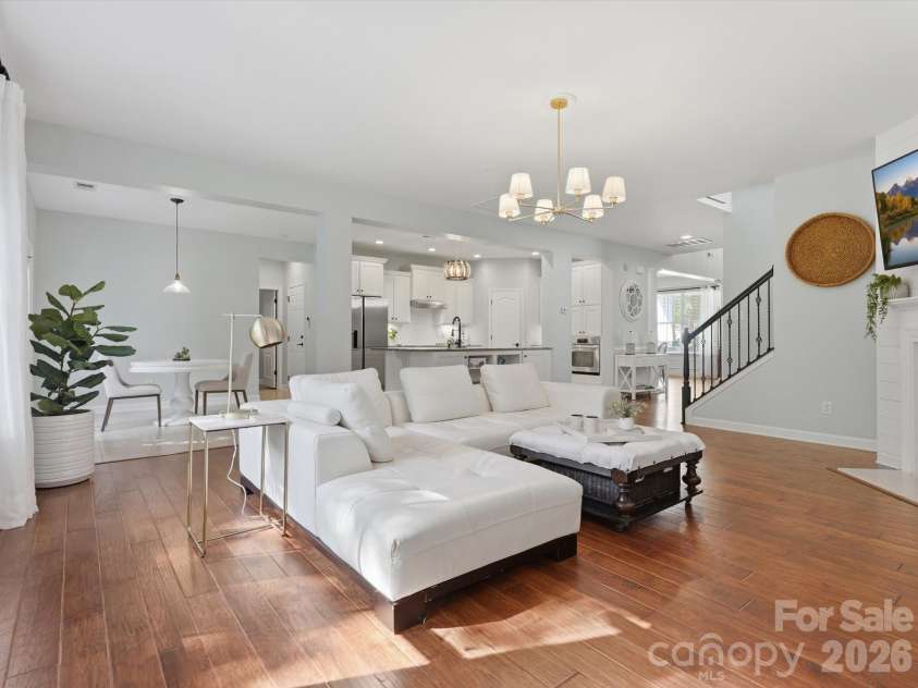 5017 Hedgebrook Lane, Waxhaw, NC 28173.  MLS# CAR4383451, YatesRealty ID 26964. 