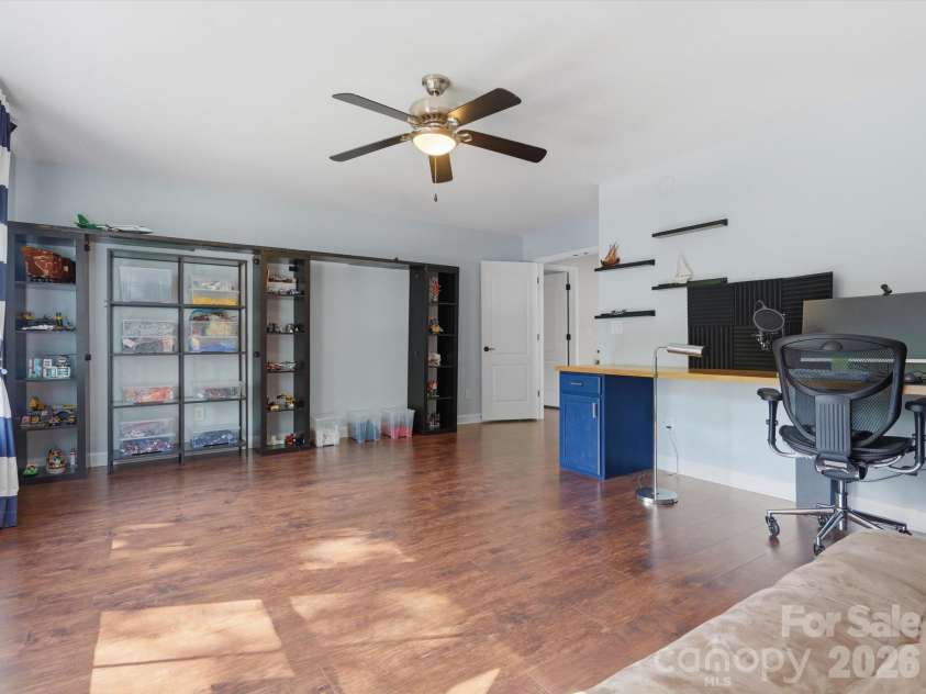 5017 Hedgebrook Lane, Waxhaw, NC 28173.  MLS# CAR4383451, YatesRealty ID 26964. 