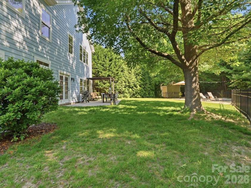 5017 Hedgebrook Lane, Waxhaw, NC 28173.  MLS# CAR4383451, YatesRealty ID 26964. 