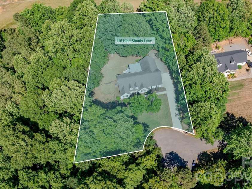 116 High Shoals Lane, Statesville, NC 28677.  MLS# CAR4383677, YatesRealty ID 26965. 