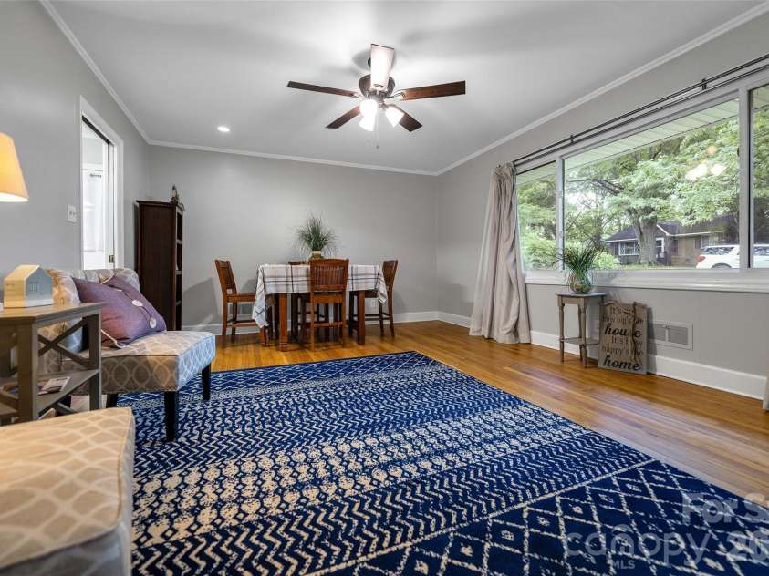 938 6th Avenue, Gastonia, NC 28054.  MLS# CAR4382687, YatesRealty ID 26966. 