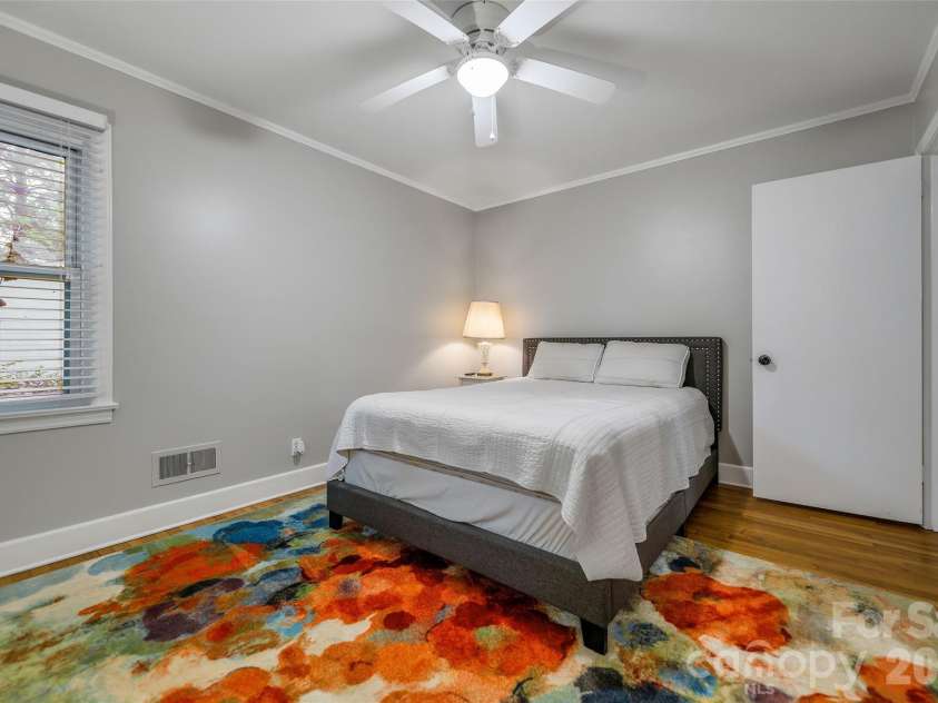 938 6th Avenue, Gastonia, NC 28054.  MLS# CAR4382687, YatesRealty ID 26966. 
