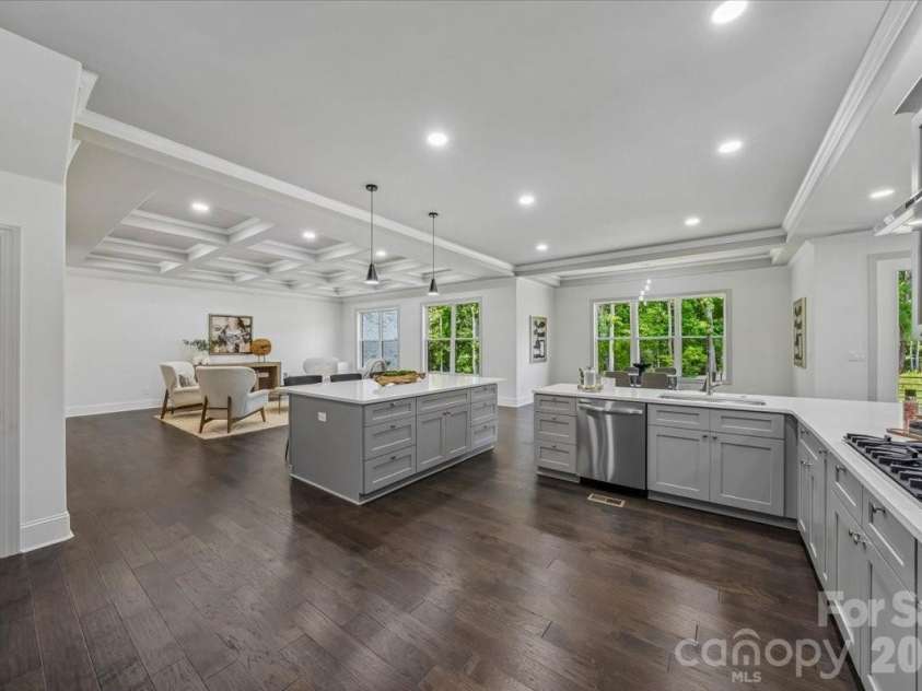 641 Cottonfield Circle, Waxhaw, NC 28173.  MLS# CAR4386937, YatesRealty ID 26968. 