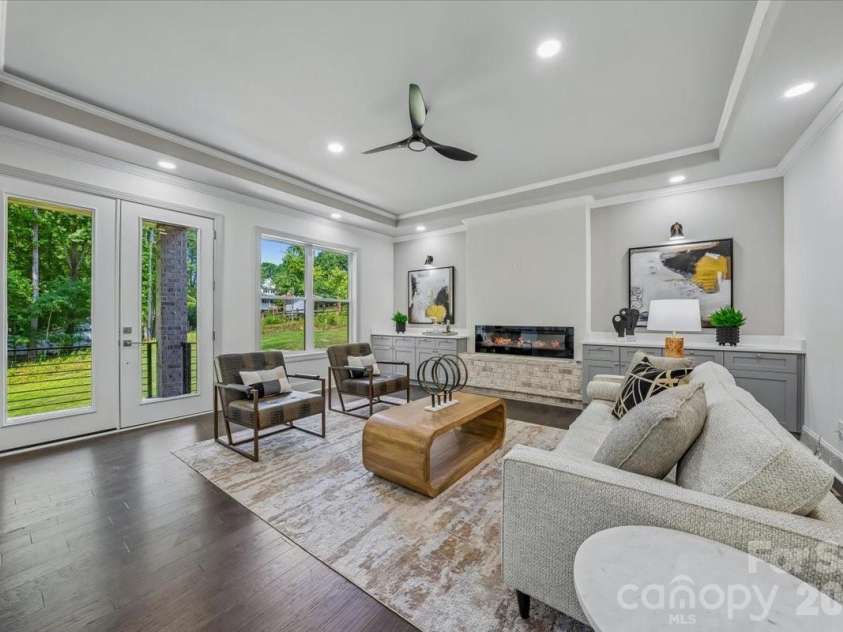641 Cottonfield Circle, Waxhaw, NC 28173.  MLS# CAR4386937, YatesRealty ID 26968. 