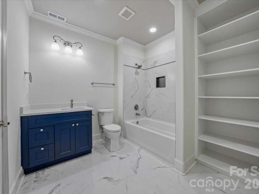 641 Cottonfield Circle, Waxhaw, NC 28173.  MLS# CAR4386937, YatesRealty ID 26968. 