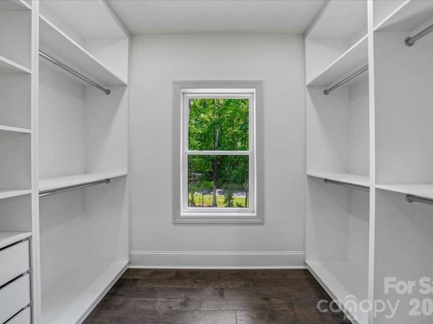 641 Cottonfield Circle, Waxhaw, NC 28173.  MLS# CAR4386937, YatesRealty ID 26968. 
