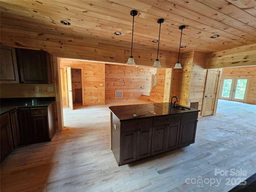 266 Potomac Falls Drive, Black Mountain, NC 28711.  MLS# CAR4293950, YatesRealty ID 2697. 